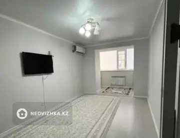 1-комнатная квартира, этаж 3 из 5, 40 м², на длительный срок