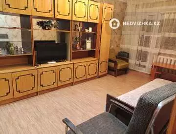 1-комнатная квартира, этаж 1 из 9, 38 м²