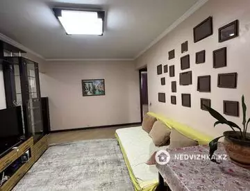 3-комнатная квартира, этаж 5 из 5, 67 м², на длительный срок