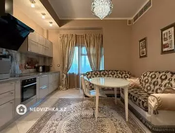 3-комнатная квартира, этаж 6 из 6, 178 м², на длительный срок