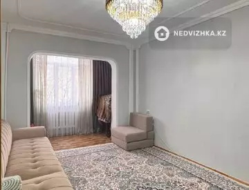 3-комнатная квартира, этаж 4 из 5, 66 м²