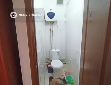 2-комнатная квартира, этаж 3 из 3, 80 м²