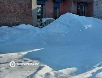 9-комнатный дом, 10 соток, 200 м²