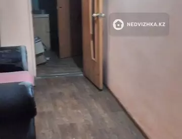 9-комнатный дом, 10 соток, 200 м²