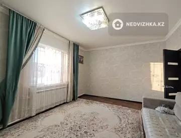 4-комнатный дом, 10 соток, 136 м²