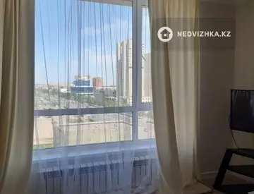 3-комнатная квартира, этаж 8 из 16, 95 м²