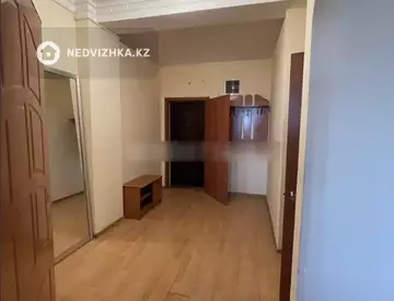 1-комнатная квартира, этаж 4 из 19, 47 м²