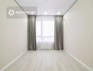 1-комнатная квартира, этаж 14 из 16, 38 м²