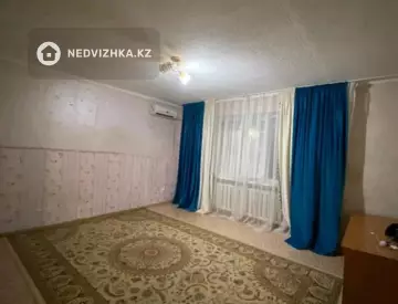 1-комнатная квартира, этаж 1 из 5, 32 м²