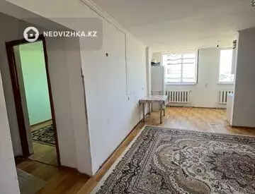 3-комнатная квартира, этаж 8 из 9, 70 м²