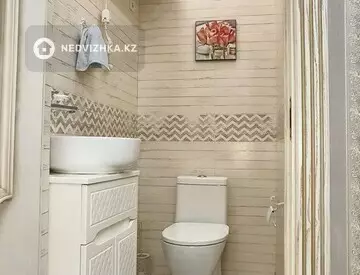 2-комнатная квартира, этаж 9 из 10, 53 м², На длительный срок