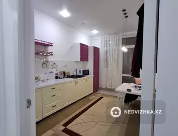 1-комнатная квартира, этаж 3 из 9, 48 м²