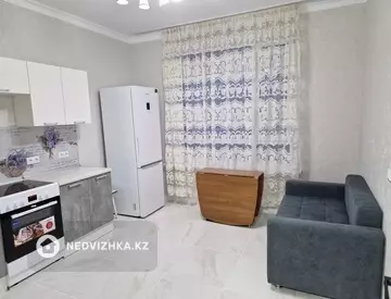 1-комнатная квартира, этаж 7 из 7, 43 м², на длительный срок
