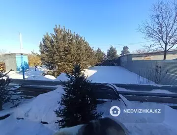 5-комнатный дом, 100 соток, 80 м²