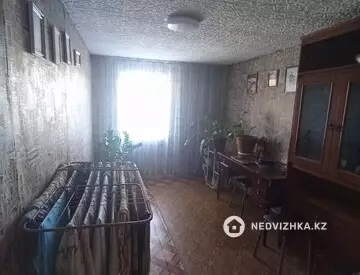 5-комнатный дом, 100 соток, 80 м²