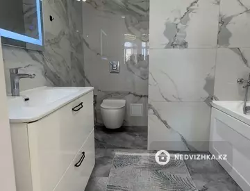 4-комнатная квартира, этаж 3 из 3, 160 м²