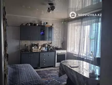 4-комнатный дом, 5 соток, 200 м²