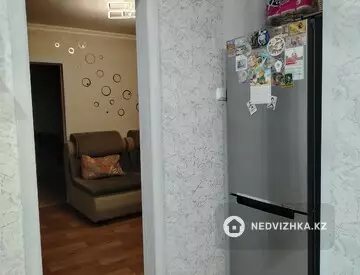 2-комнатная квартира, этаж 3 из 5, 44 м²