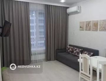 2-комнатная квартира, этаж 10 из 12, 40 м²