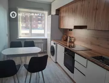 2-комнатная квартира, этаж 1 из 9, 54 м²