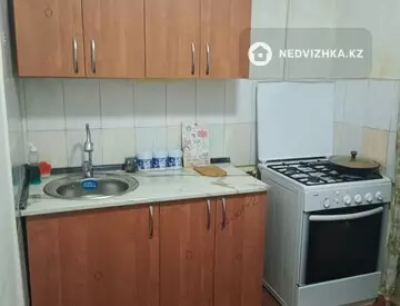 1-комнатная квартира, этаж 2 из 5, 37 м², на длительный срок