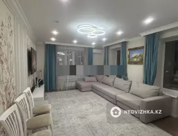 3-комнатная квартира, этаж 3 из 8, 90 м²