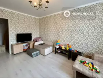 1-комнатная квартира, этаж 9 из 9, 42 м²