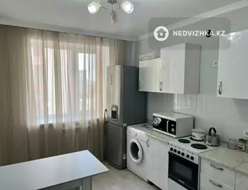 1-комнатная квартира, этаж 7 из 11, 42 м²