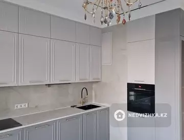 3-комнатная квартира, этаж 7 из 20, 120 м²