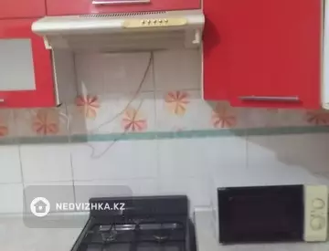 2-комнатная часть дома, 50 соток, 50 м², на длительный срок