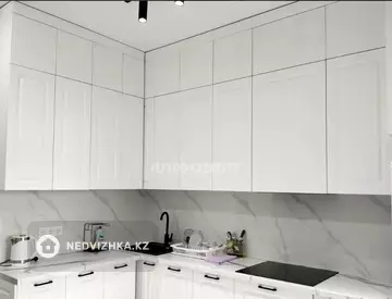 1-комнатная квартира, этаж 9 из 12, 43 м²