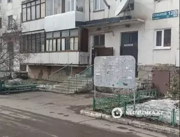 3-комнатная квартира, этаж 3 из 5, 60 м²