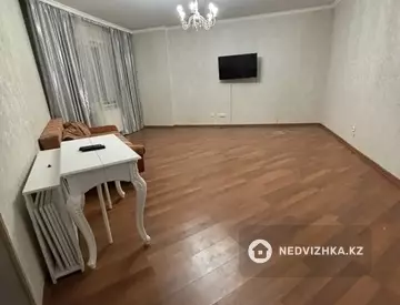 2-комнатная квартира, этаж 5 из 14, 76 м²