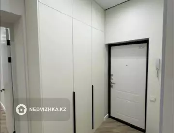 2-комнатная квартира, этаж 4 из 9, 43 м²