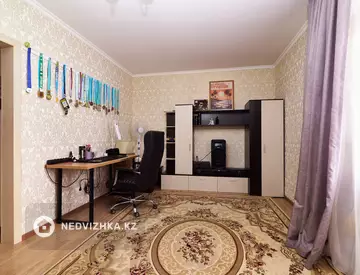 1-комнатная квартира, этаж 10 из 18, 43 м²