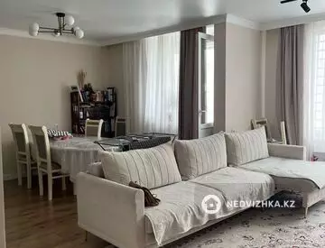 1-комнатная квартира, этаж 7 из 9, 110 м²