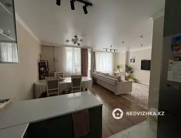 1-комнатная квартира, этаж 7 из 9, 110 м²