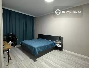 5-комнатная квартира, этаж 2 из 9, 140 м²