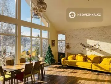 4-комнатный дом, 230 м²