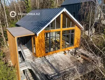 4-комнатный дом, 230 м²