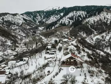 6-комнатный дом, 12 соток, 519 м²