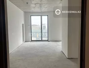4-комнатная квартира, этаж 5 из 8, 150 м²