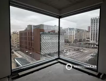4-комнатная квартира, этаж 5 из 8, 150 м²