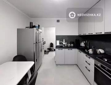 3-комнатная квартира, этаж 1 из 5, 72 м²