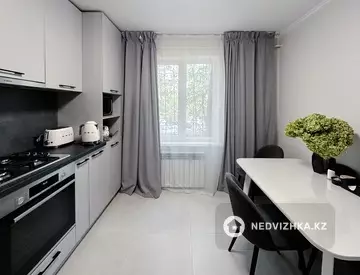 3-комнатная квартира, этаж 1 из 5, 72 м²