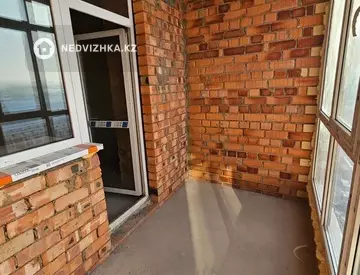 3-комнатная квартира, этаж 8 из 9, 71 м²