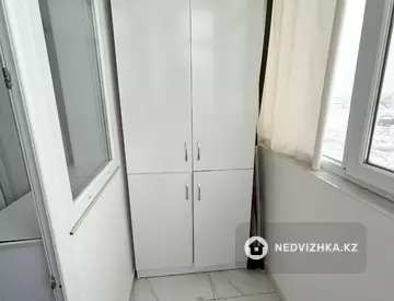 2-комнатная квартира, этаж 4 из 9, 58 м²
