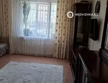 2-комнатная квартира, этаж 3 из 6, 59 м²