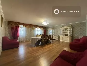 3-комнатная квартира, этаж 16 из 17, 130 м²