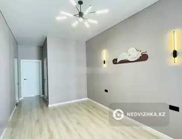 3-комнатная квартира, этаж 12 из 12, 77 м²